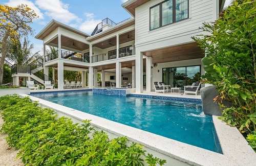 Sarasota House | Walk to Everything, Gulf Views, Waterfront, Heated Resort Style Pool w/Slide