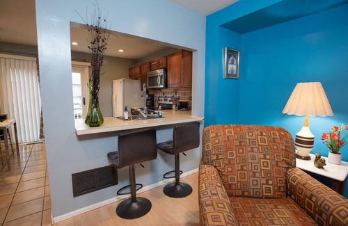 Harrisburg - Hershey House | Walk To Everything In Downtown Harrisburg - 5 min to Farm Show - Private Parking