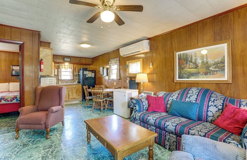 Greers Ferry House | Walk to Greers Ferry Lake! Home w/Dock Access