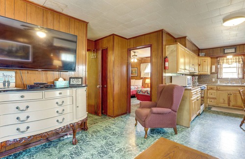 Greers Ferry House | Walk to Greers Ferry Lake! Home w/Dock Access