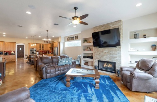 Gruene House | Walk to Gruene Private access to Guadalupe River Cascading Decks in the trees