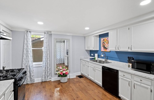 Ithaca House | Walk to Ithaca Commons+Trails!
