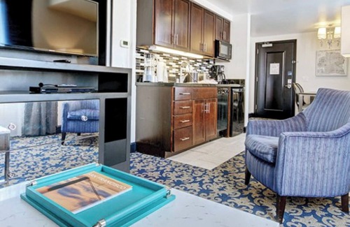 Lower Nob Hill Hotel | Walk to JP Morgan Conference - 1BR Deluxe unit - 5 nights: 01/11/26 - 01/16/26