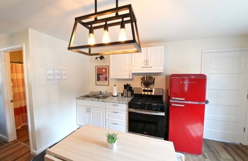 St Ignace House | Walk to Mackinac Ferry Sleeps 16 6BR Retreat