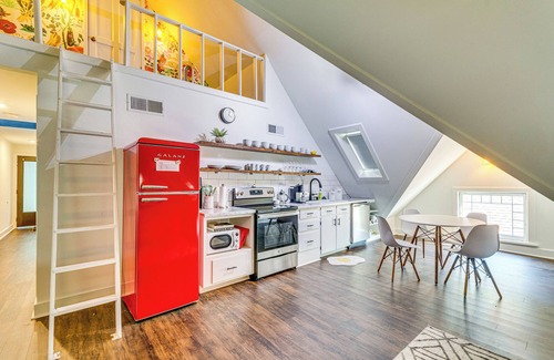 Downtown Little Rock Apartment | Walk to Main St: Eclectic Gem in Little Rock