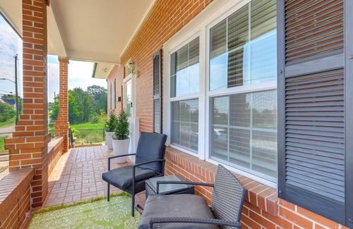 Macon House | Walk to Mercer: Dtwn Macon Home w/Fire Pit!