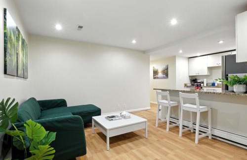 Northwest Apartment | Walk to METRO - Quiet 1BR with Sauna Rock Creek Park