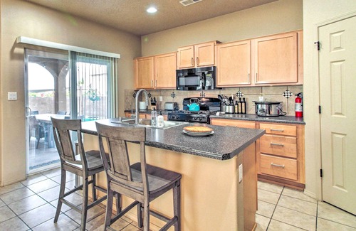 Mesa Del Sol Innovation Park House | Walk to Netflix Studios: Updated ABQ Getaway!