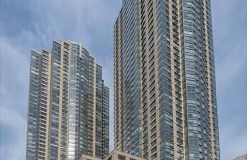 Hudson Exchange Apartment | Walk to NY Waterway | Family-friendly | The Waterfront