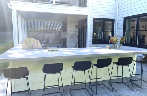 Amagansett Lanes House | Walk to Ocean Beach & Town from NEW 6 Bedroom Home on Hedges Lane