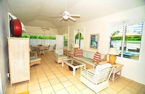 Kekaha Cottage | Walk to Ocean.Privacy. Classic Hawaiian Cottage . - TVNCU #1292