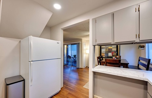 Northwest Olympia Apartment | Walk to Parks & Bay: Olympia Duplex w/Fenced Yard