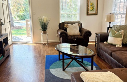 Piedmont Heights House | Walk to Piedmont Park, Townhouse Sleeps 6, Fire Pit , Parking