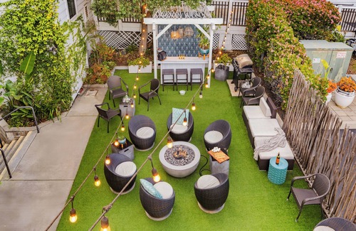 Cayucos House | Walk to Pier! 2BR w/Ocean Views, Shared Bar, Firepit & Lounge Area