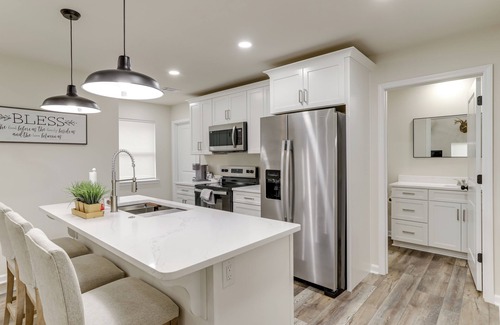 Heber Springs House | Walk to River: Newly Built Home in Heber Springs!