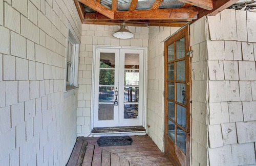 Lewiston Cottage | Walk to River: Tranquil Home w/Views in Lewiston