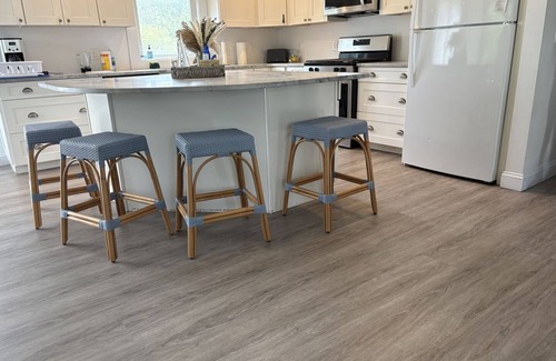 Eastward Look House | Walk to Scarborough, Central AC, 5 Bedroom, pet friendly