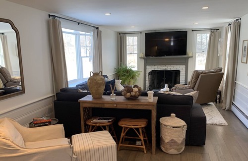 Greenbush House | Walk to Scituate Harbor, Peggoty Beach...3BR/2BA House w/ Nice Yard