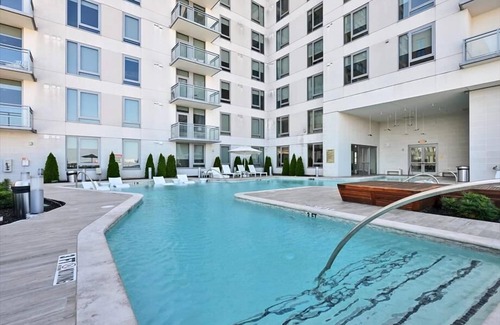Garden Hills Apartment | Walk to Subway| 2BR w/Parking Available | Buckhead Views