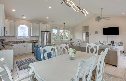 Surf City House | Walk to Surf City Beach Ocean-View Home with Decks!