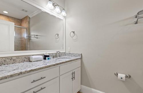 Sunnyside On The Gulf House | Walk To The Beach! 3 Story Home! 2 Balconies With Gulf Views!