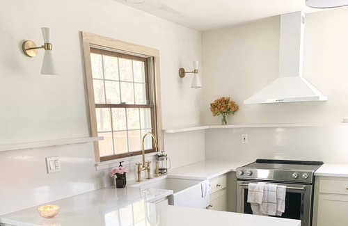 Baiting Hollow Cottage | Walk to the beach from this 4-bedroom cottage in the North Fork