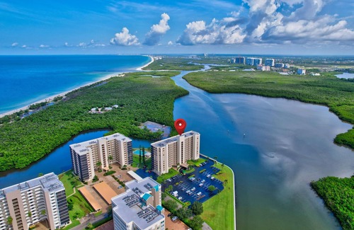 Vanderbilt Beach Condo | Walk To The Beach! Naples Condo w/Unobstructed Views Of The Gulf, Bay And Pool!