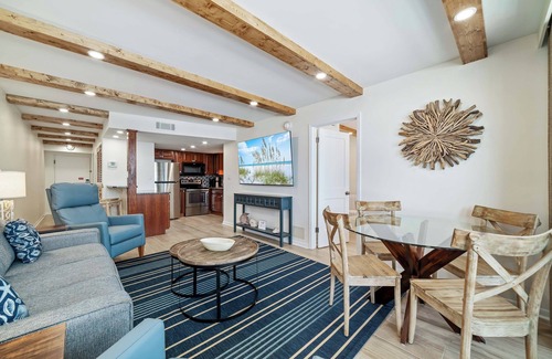 Ono Island Condo | Walk to the HangOut! | Island Winds East Beachfront | Pool | My Beach Getaways