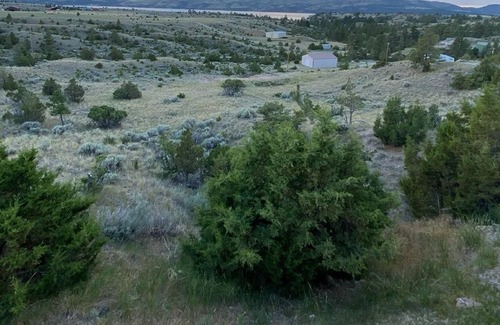 Helena House | Walk to the lake, huge deck, spa, karaoke machine, fire pit, and outdoor shower