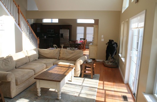 Lackawaxen House | Walk to the Lodge, pool and ski slopes. 4 Bedroom 3 Bath Sleeps 13