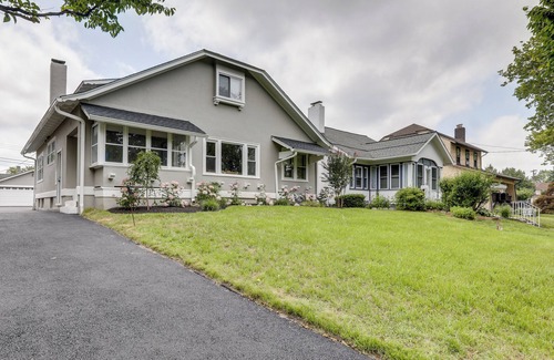 Asbury Park House | Walkable Gem 1 Mi to Beach & Asbury Park Boardwalk