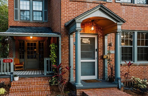 San Marco House | Walkable in heart of San Marco King Porch Sunsets