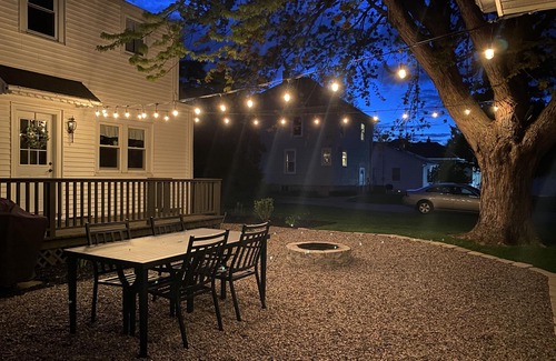 Oshkosh House | Walking Distance From EAA Airventure!