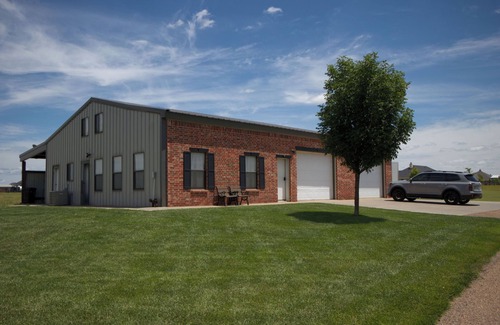 Canyon Apartment | Walking distance to Bar-Z winery, beautiful view of canyon
