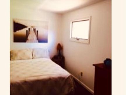 New Buffalo House | Walking Distance To Beach And Shops