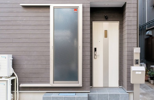 Sumida House | Walking distance to Sensoji Temple and Skytree｜Modern Japanese style house｜Family/Group