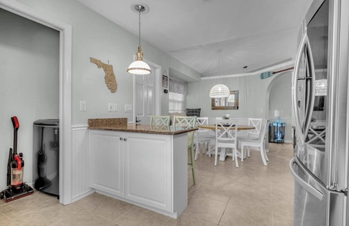 Bonita Springs Villa | Walking Distance to Sugarshack, Ice Cream & Coffee Heated Pool in Bonita Springs