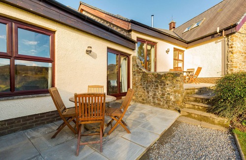 Slate Islands Cottage | Walled Garden Mews 8 - a mews cottage that sleeps 6 guests in 2 bedrooms