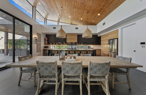 Parker Lane House | Wander Austin Grove