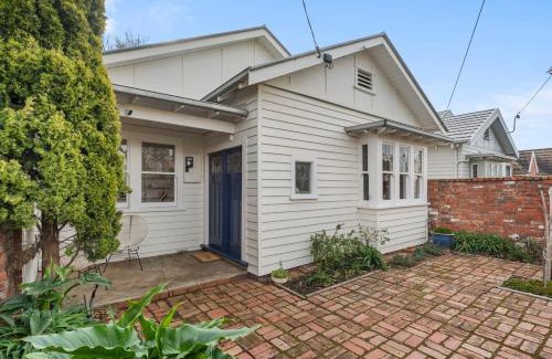 Lake Wendouree House | Wander Lake Wendouree near Ballarat Central