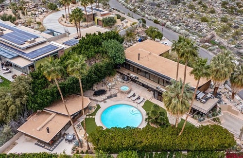 Little Tuscany House | Wander Palm Springs w/Workstation, Pool & Hot Tub – 3 Bedrooms, Sleeps 6