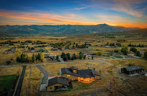 North Snyderville Basin House | Wander Park City Lighthouse