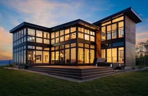 Tetonia House | Wander Teton Valley sleeps 10, w/Workstations/Hot tub & gym, 5 Bedrooms