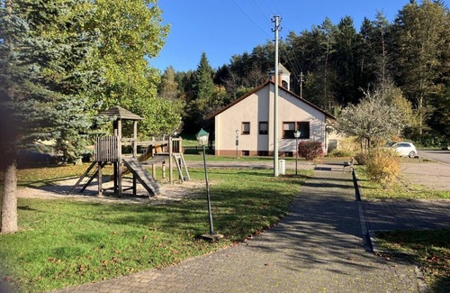 Schonau House | Wanderheim Petersbächel - vacation home, shower and bath, WC, 3 bedrooms