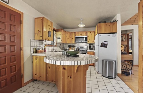 Pine Cabin | Wandering Elk Cabin in Pine