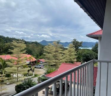 Kampung Kedawang Hotel | Wang Valley Resort