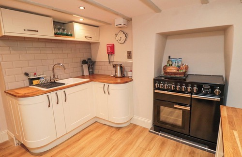 Potter Brompton Cottage | Wansbeck Cottage