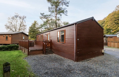 Troutbeck Bridge Cottage | WANSFELL LODGE, pet friendly, with a garden in White Cross Bay