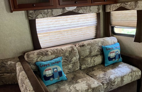 Frenchburg House | Want to go camping but don’t have a camper? I DO! It is already set up for you!