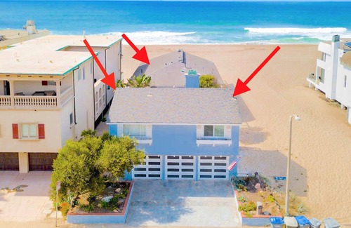 Oxnard Shores House | Want To Stay At The Former Melrose Place Beachfront Getaway? Here's Your Chance.